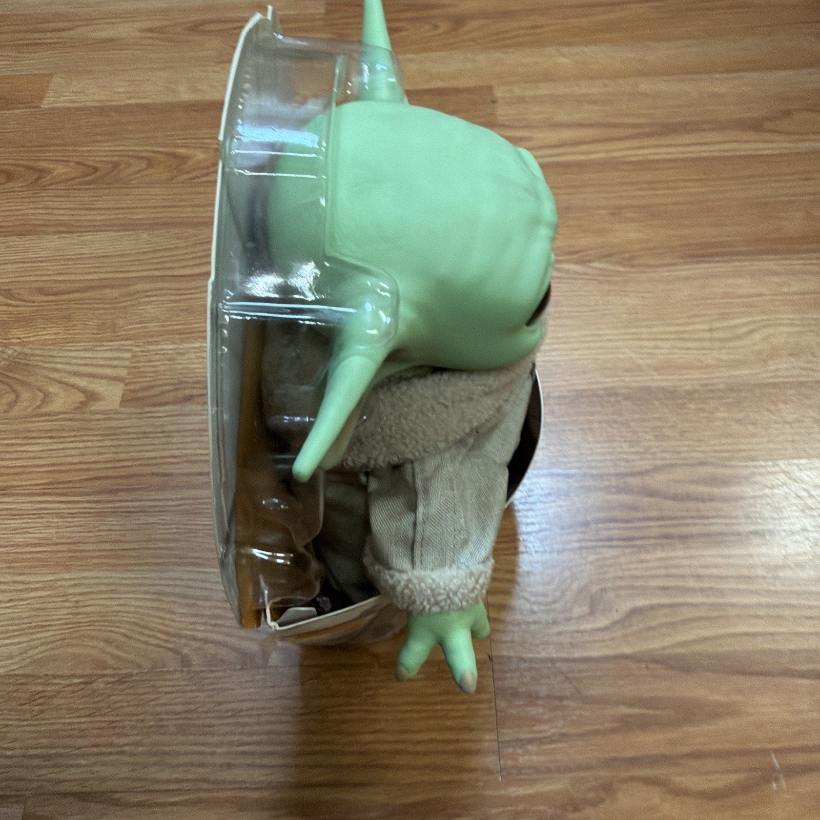 Disney Star Wars: The Mandalorian - Yoda The Child 11 Inch Action Figure - GWD85