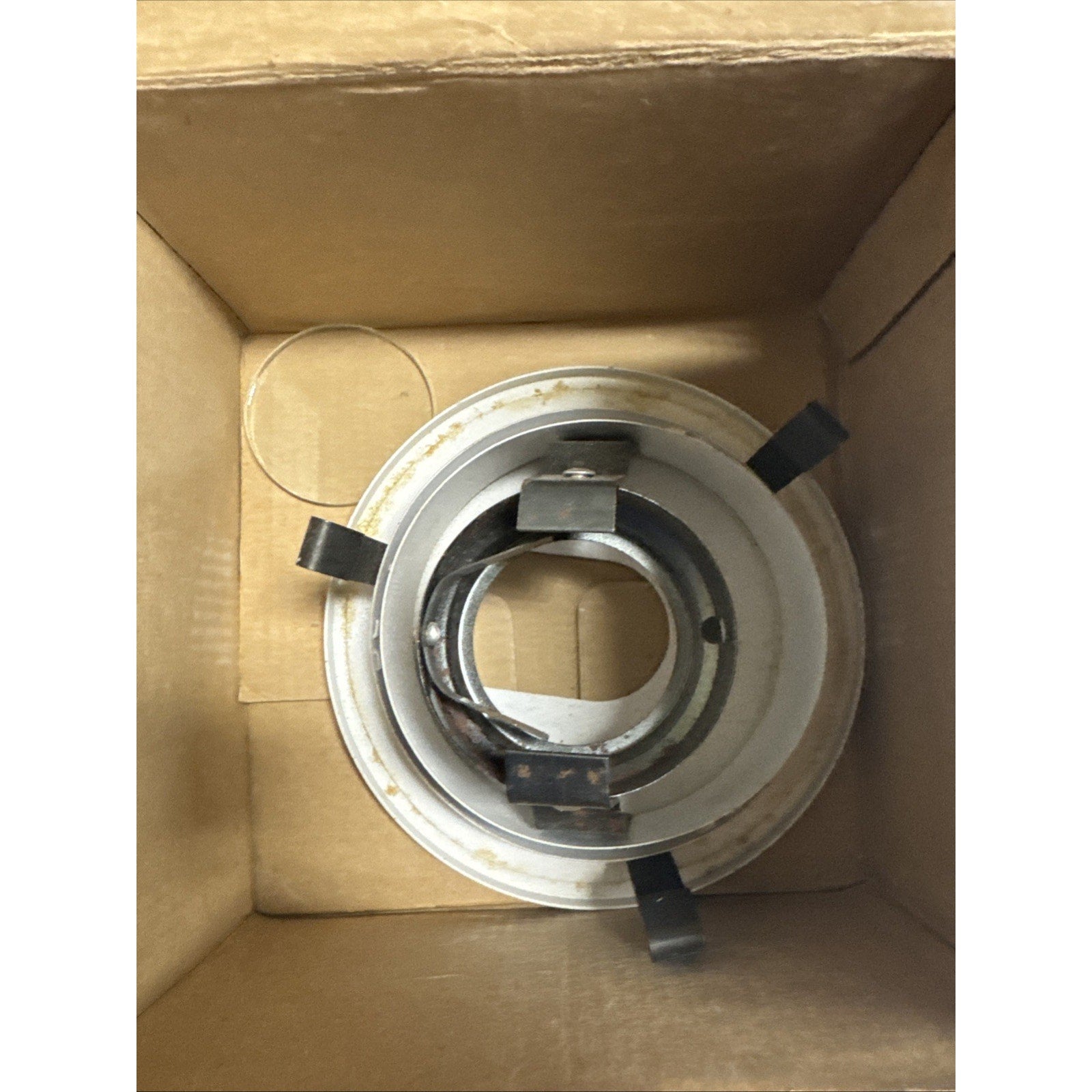 60417 Low Voltage Halogen Recessed Light Fixture MR16 50W Max White NOS