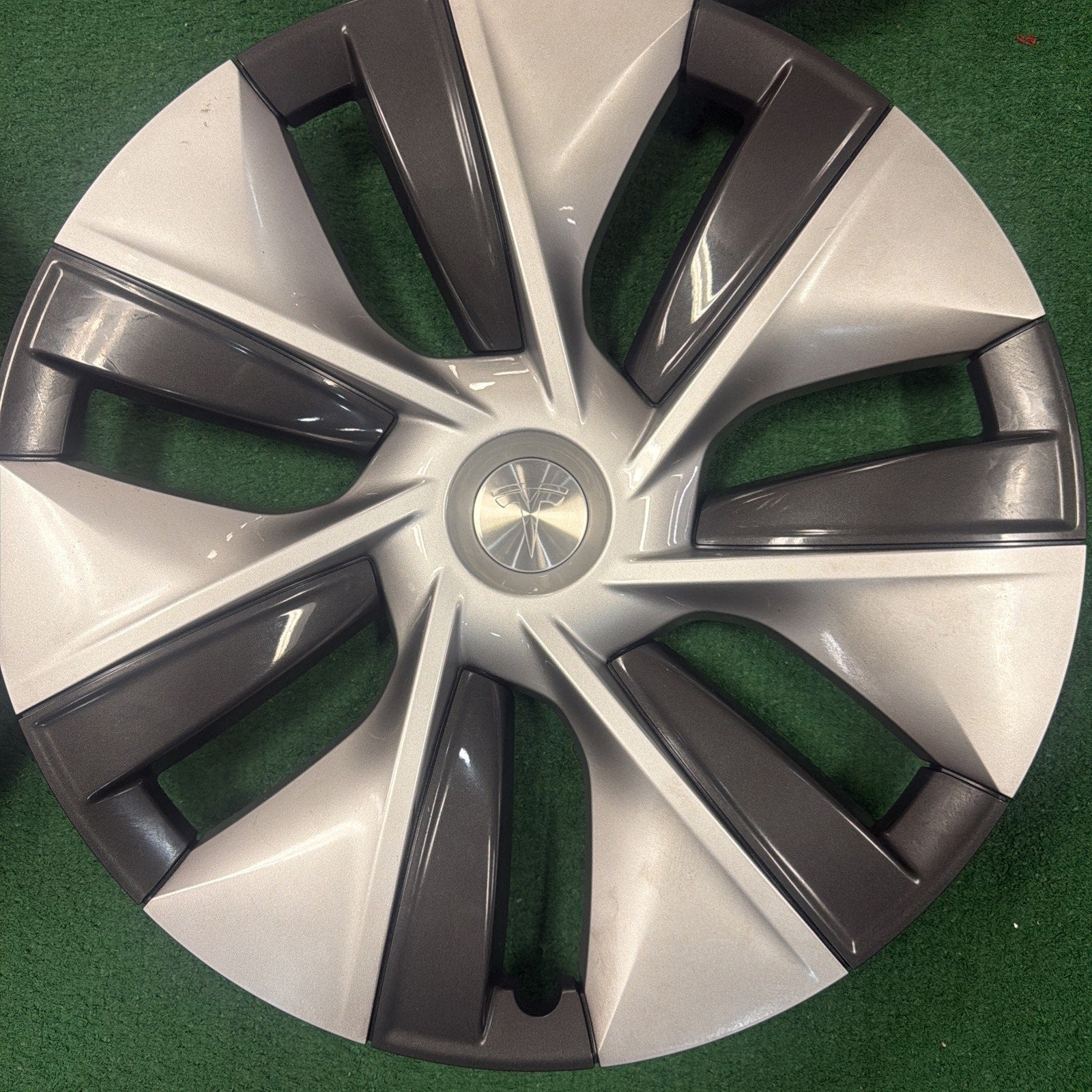 Tesla Model Y 20” Induction Style Wheel Covers Hubcaps Set of 4