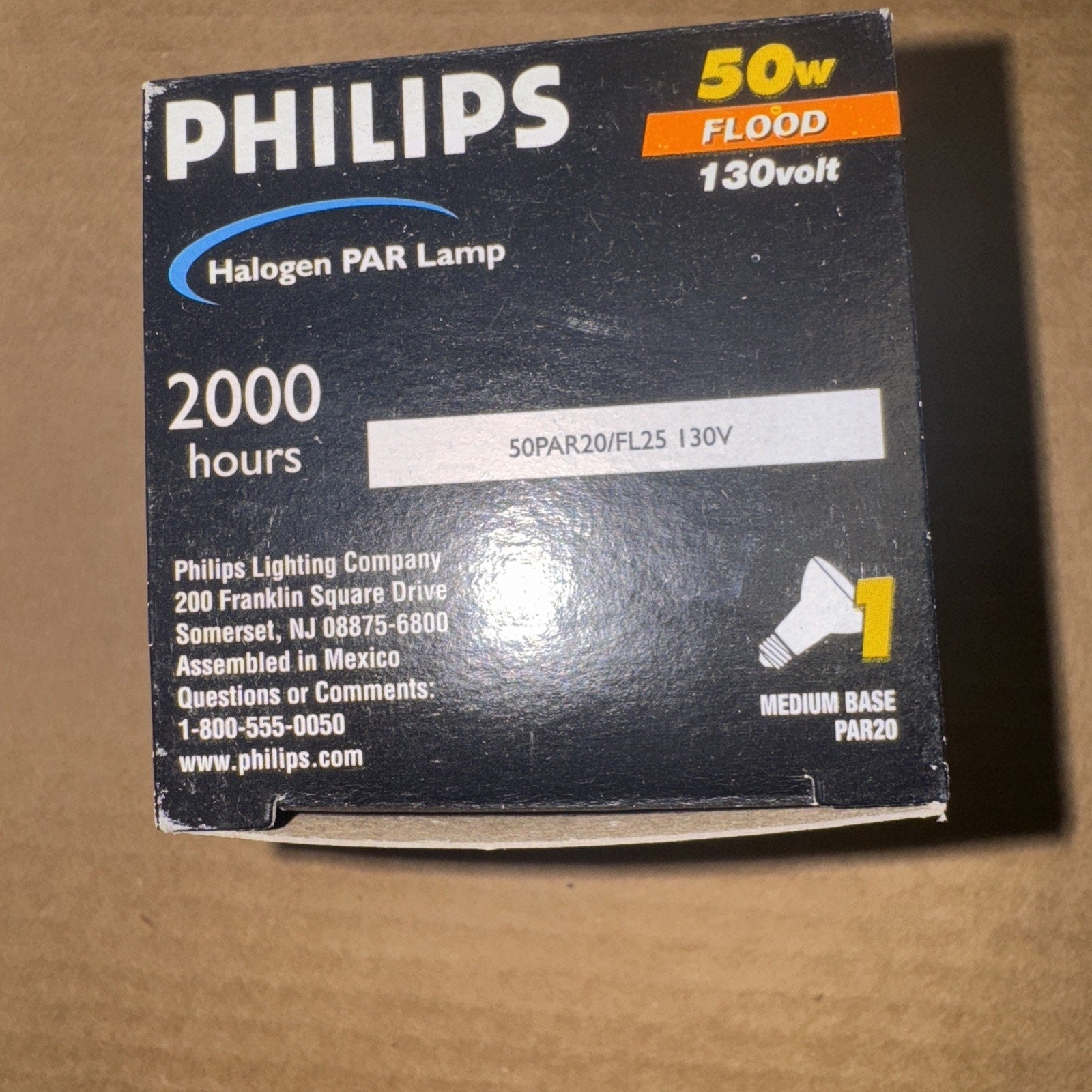 Philips Halogen Wide Flood Light, 50W PAR30, 4000 Hr, 470 Lumens