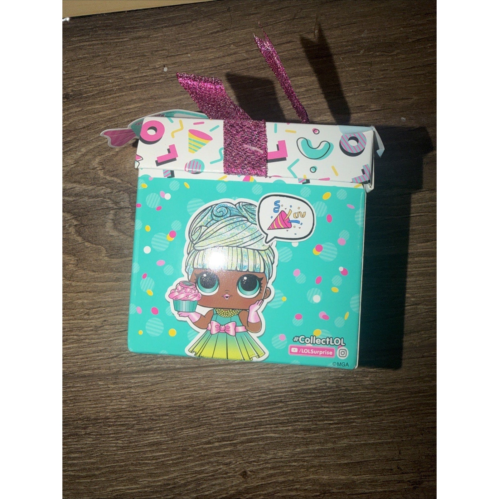 L.O.L. Surprise! Confetti Pop Birthday Doll with 8 Surprises (New)
