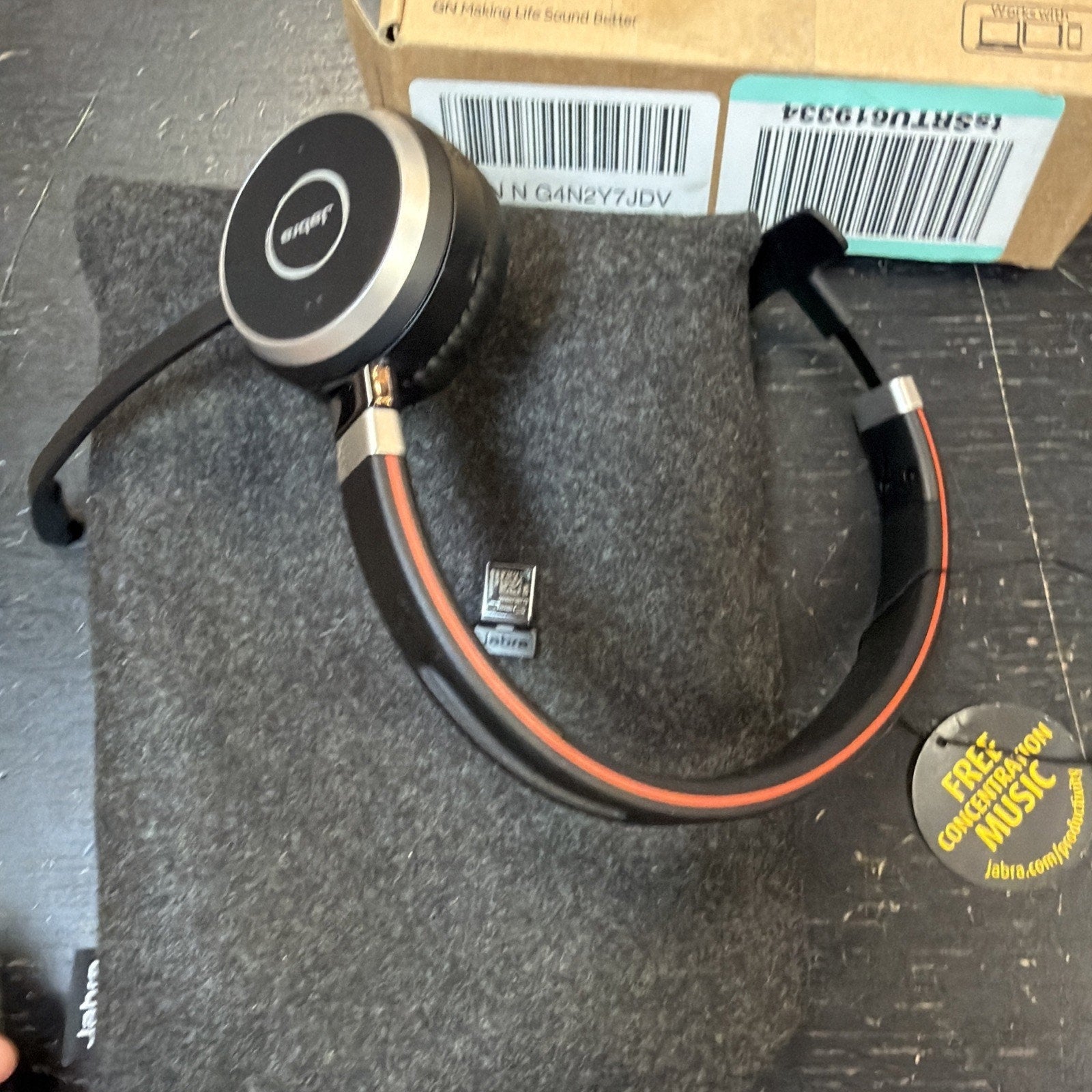 Jabra Evolve 65 SE Mono Wireless Headset with Bluetooth and Noise Cancelling Mic