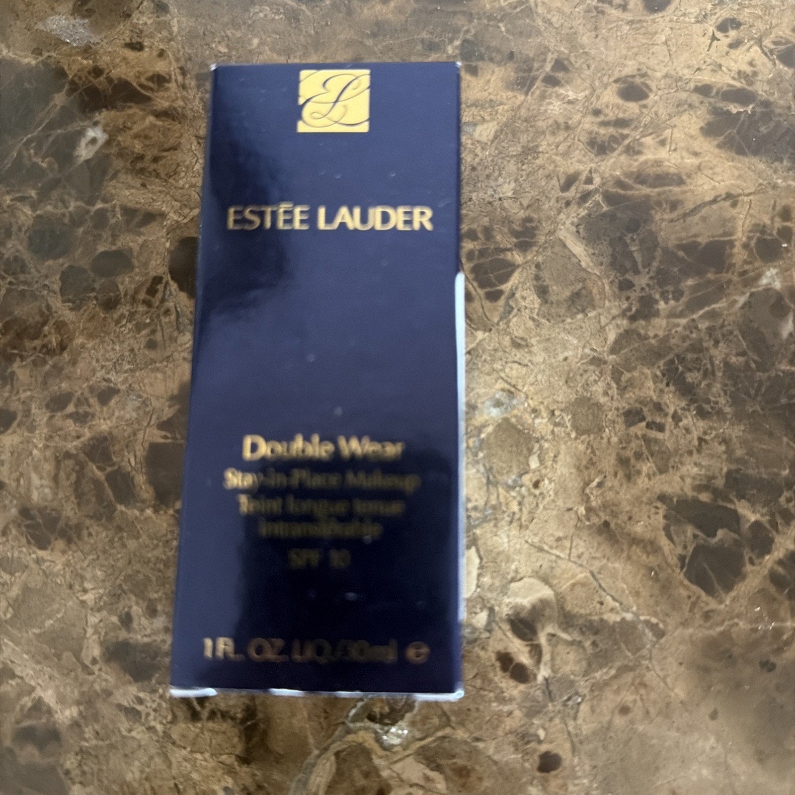 Estée Lauder Double Wear Stay-in-Place Makeup SPF 10 Foundation - 2C0 Cool Vanilla, 1 oz