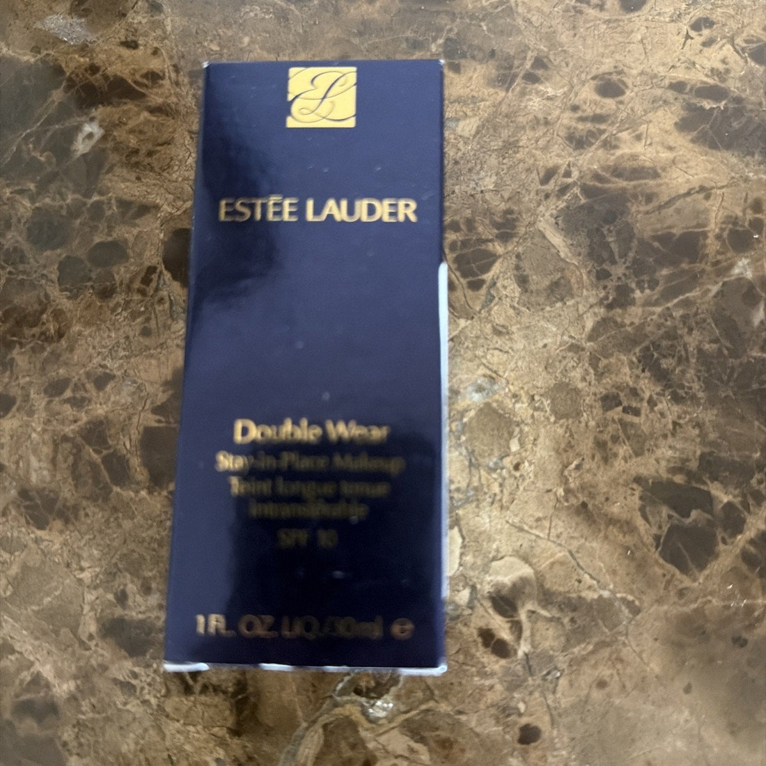 Estée Lauder Double Wear Stay-in-Place Makeup SPF 10 Foundation - 2C0 Cool Vanilla, 1 oz