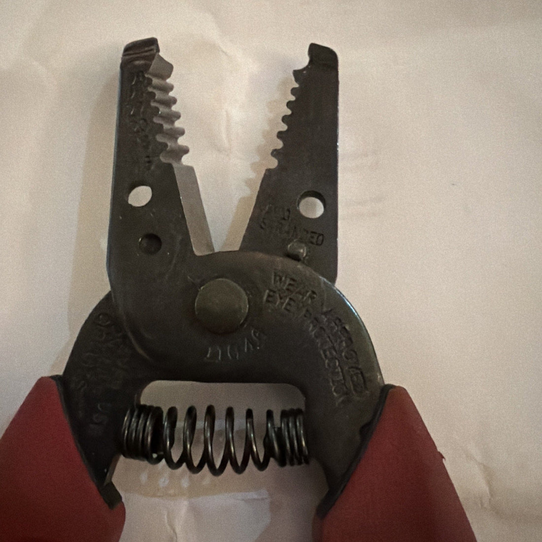 Klein Tools 11046 Wire Stripper / Cutter Pliers (Made in USA)