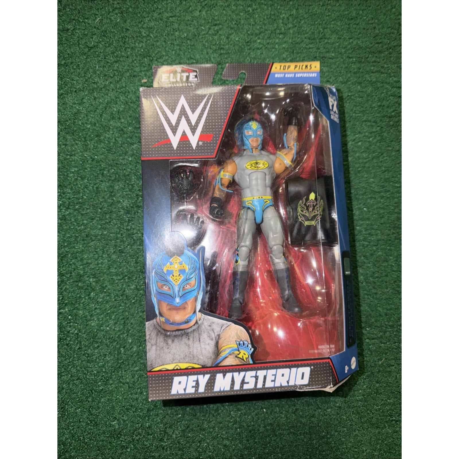 Mattel WWE Elite Collection 2022 Top Picks Rey Mysterio 6-Inch Action Figure, Blue/Grey