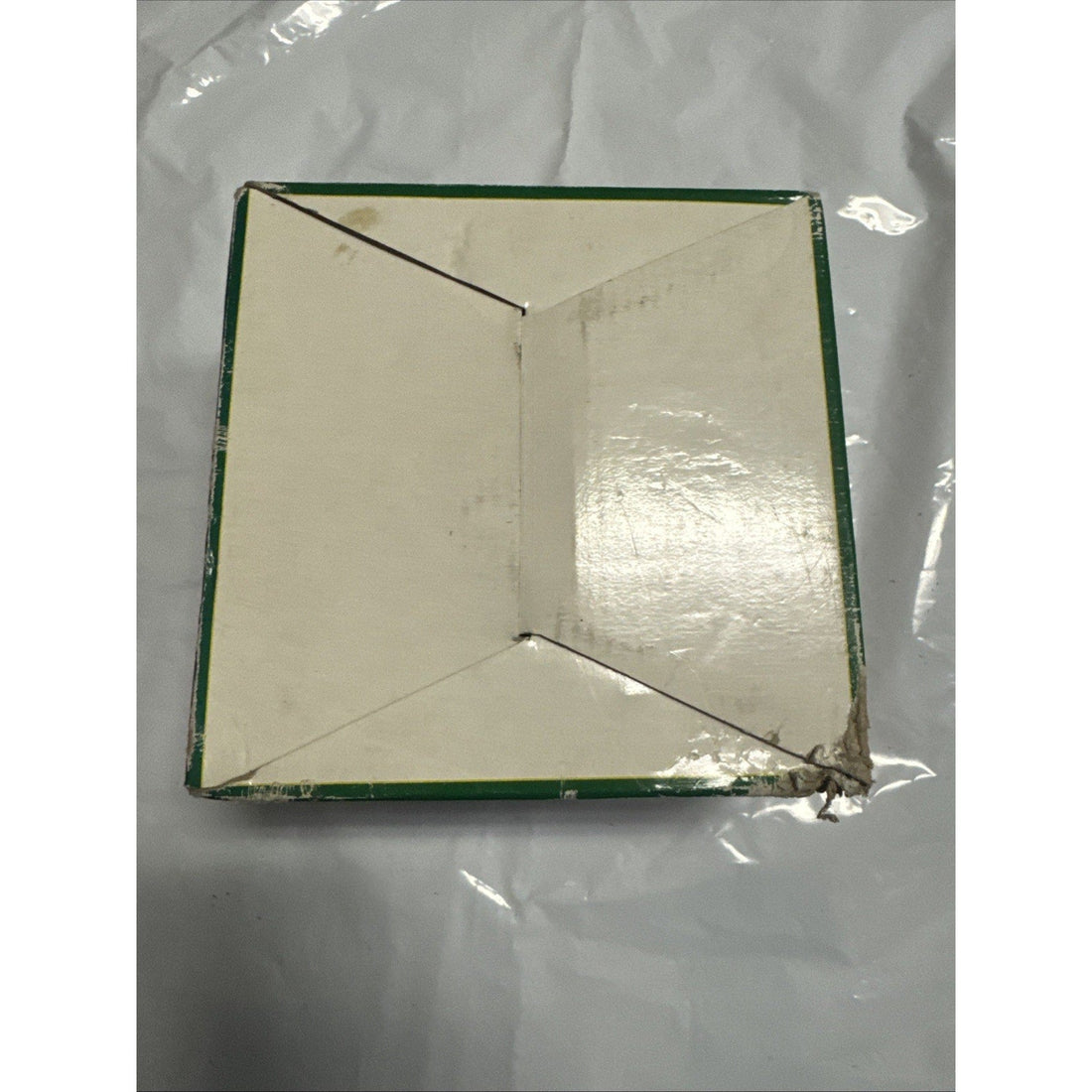 ND-303 Low Voltage Halogen Recessed Light Fixture for MR16 50W Max NOS