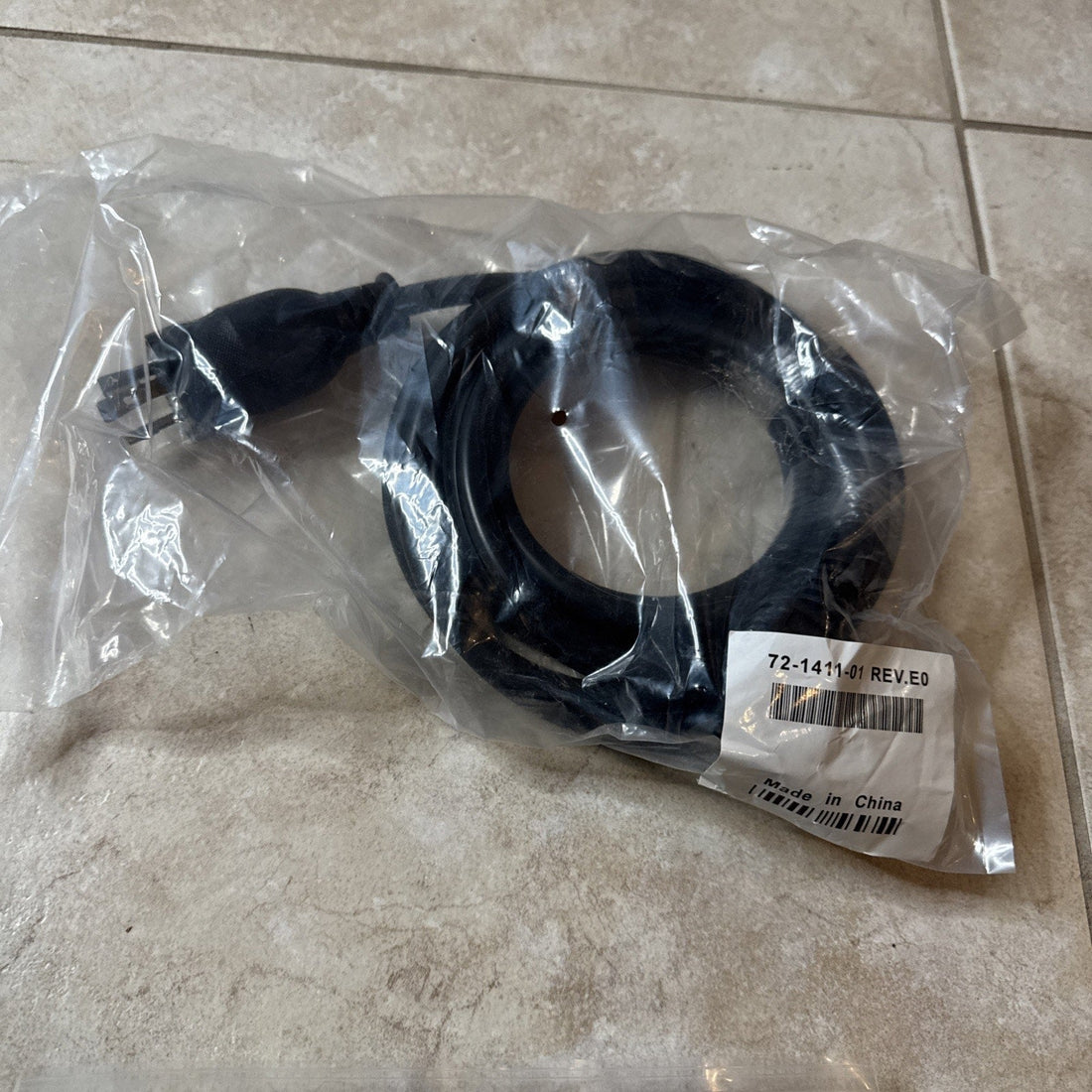 Cisco Twist-Lock Power Cord Cable 72-1411-01 Rev E0