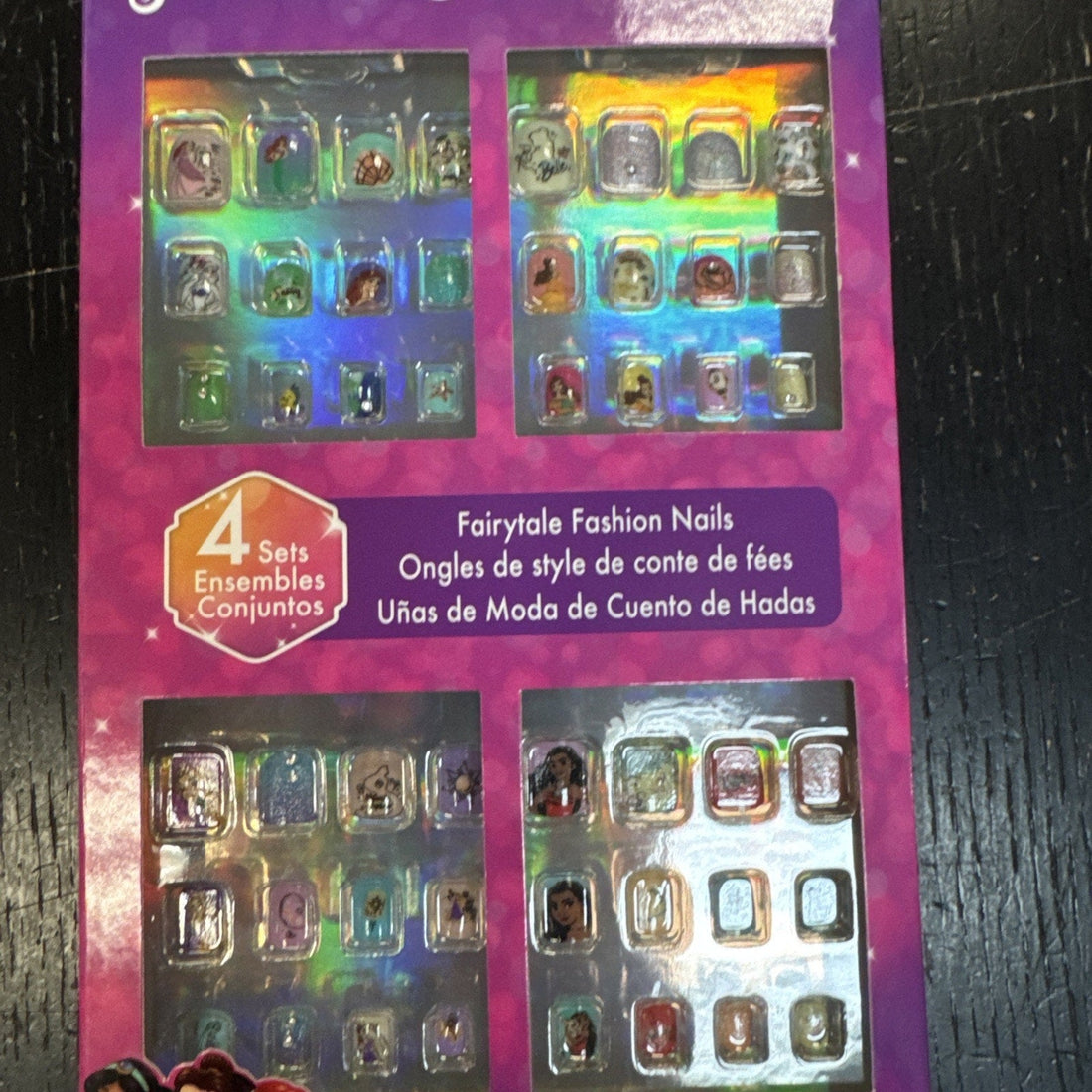 Disney Princess Press-On Nails for Girls, 48-Piece Pre-Glued Full Cover Set