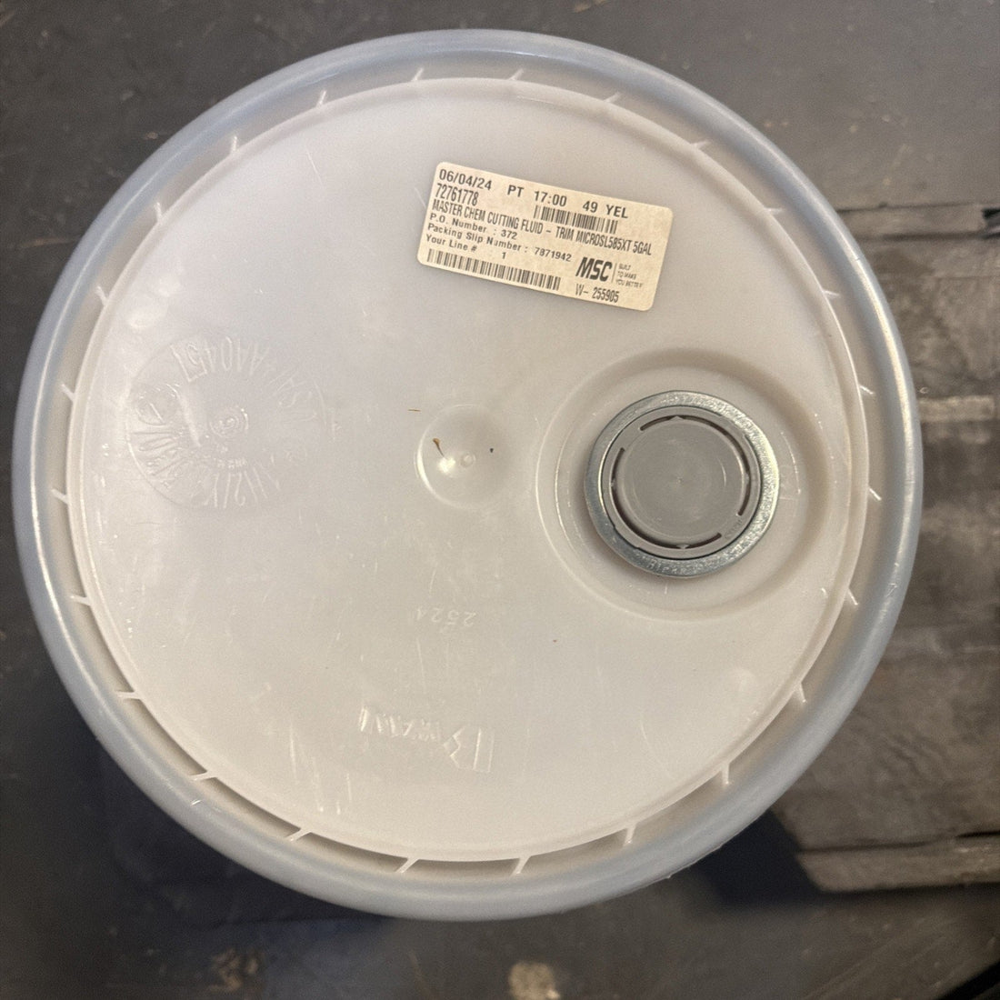 TRIM MicroSol 585XT Cutting Fluid 5 Gallon Semi Synthetic CNC Coolant. Sealed