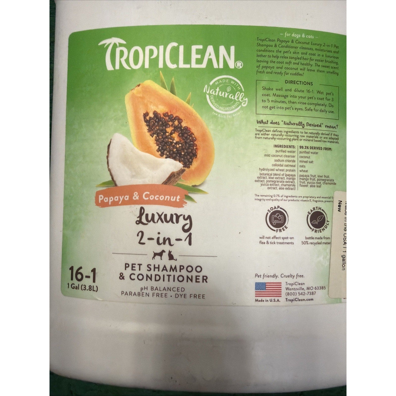 TropiClean 2-in-1 Dog Shampoo and Conditioner, Professional Dog Shampoo, Gallon