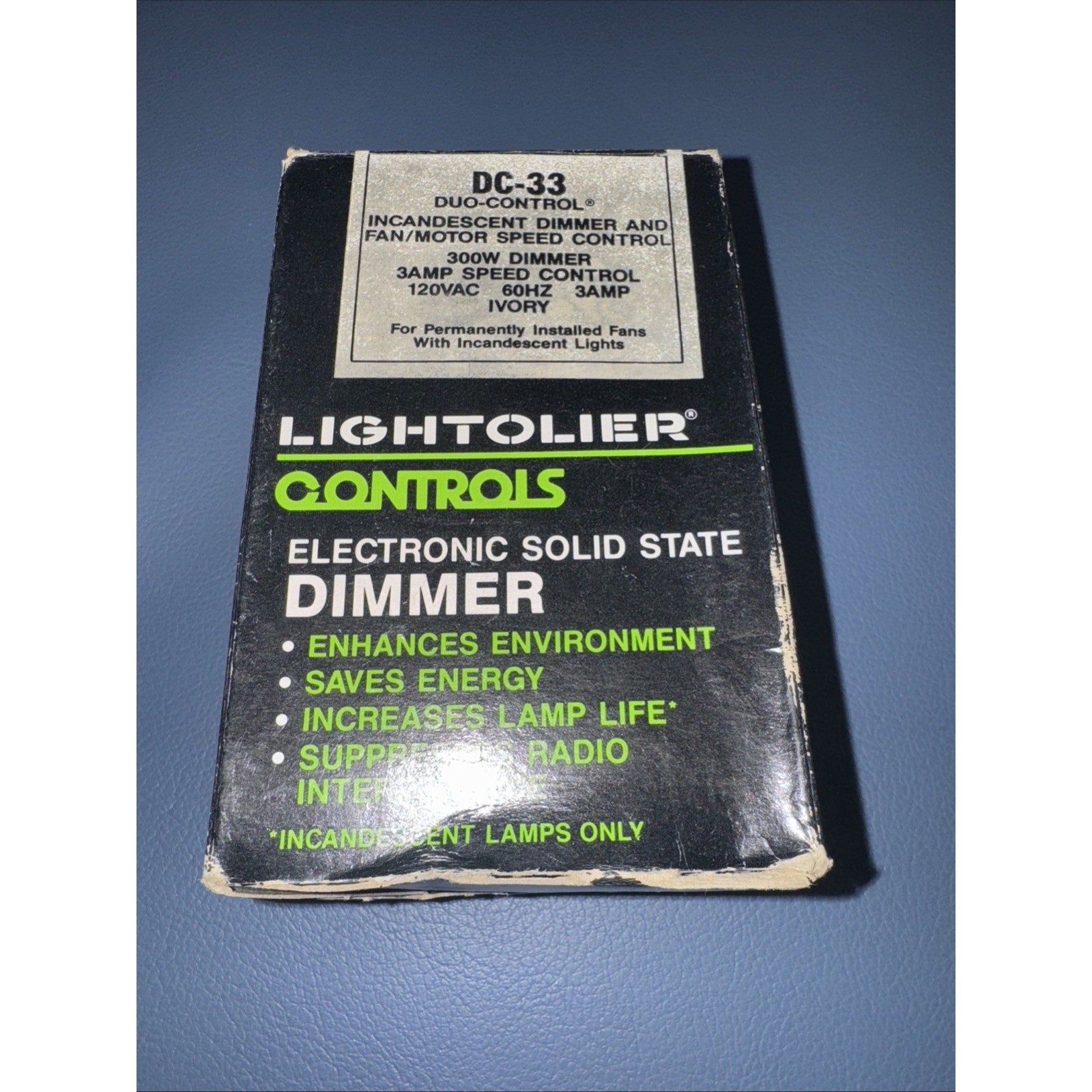 Lightolier Duo Control Dimmer, Model DC-33