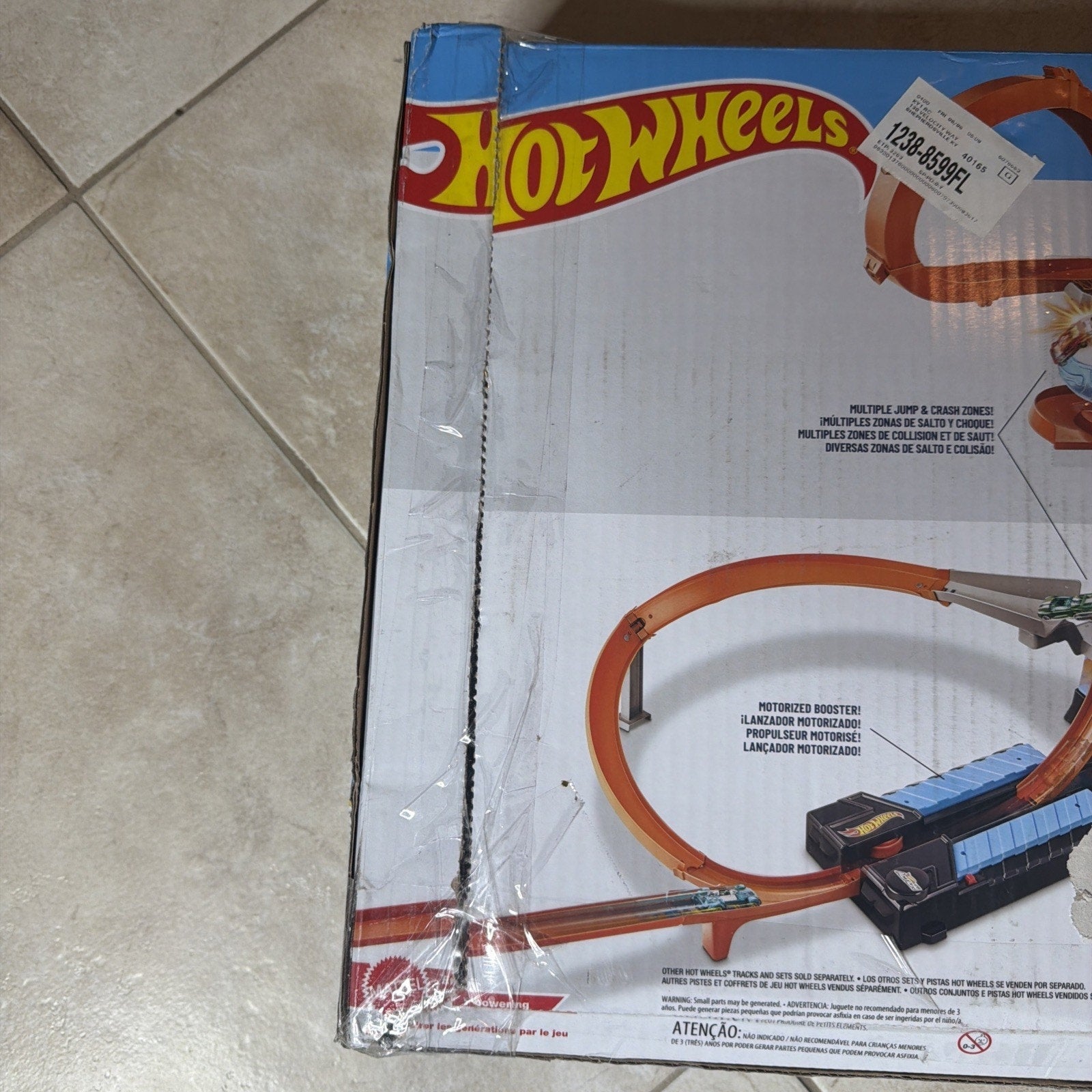 Hot Wheels Sky Crash Tower Motorized Track Set with Car, Stores 20+ 1:64 Cars