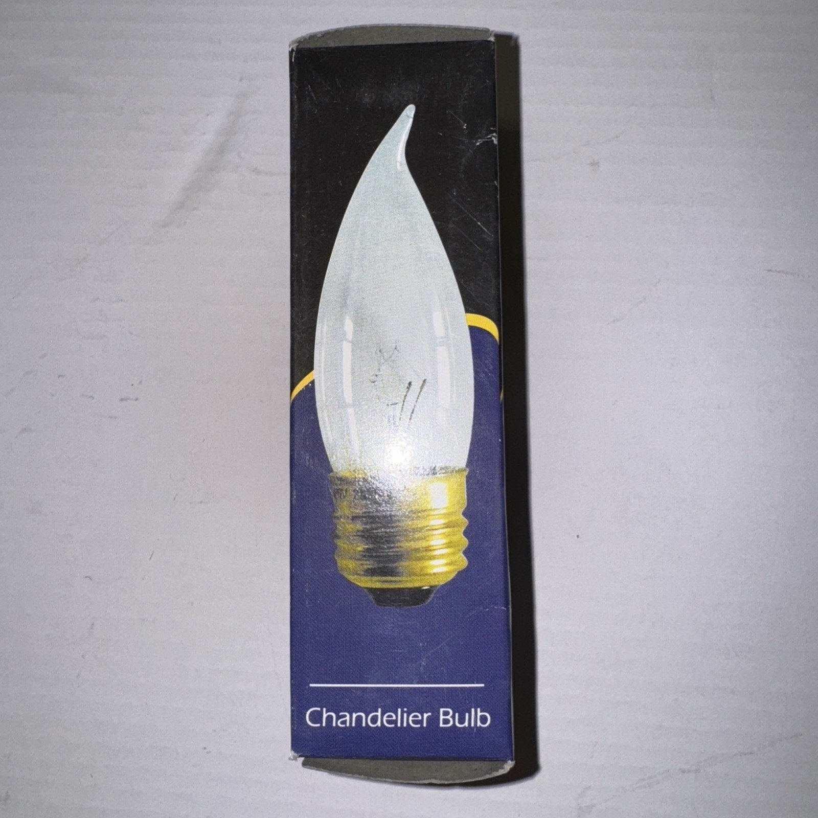 Sunlite 40W Flame Candelabra Base Clear Bulbs, 120V (Cat. No. 01345)