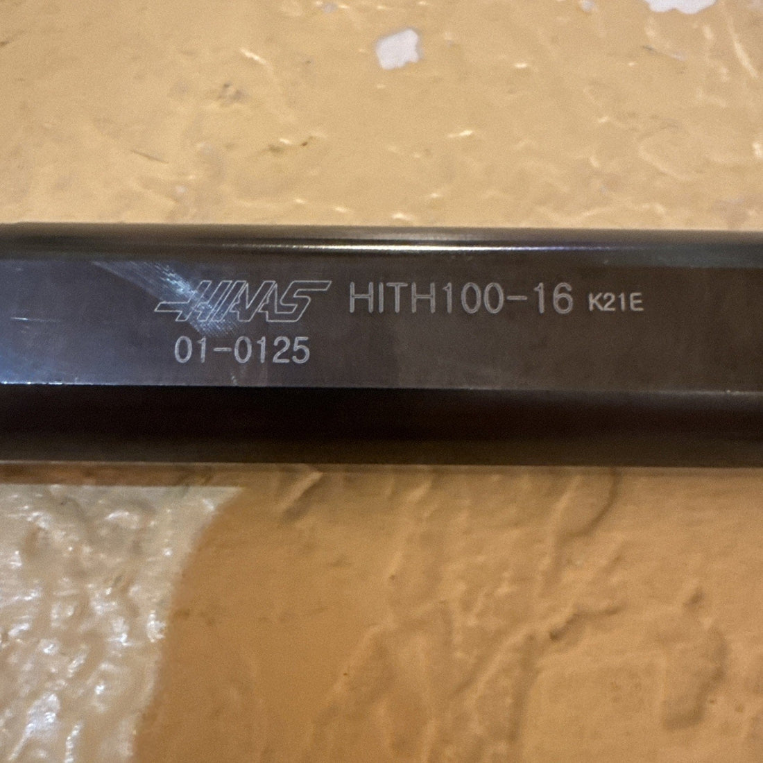 Haas HITH100-16 Indexable Boring Bar Tool Holder 1" Shank Used