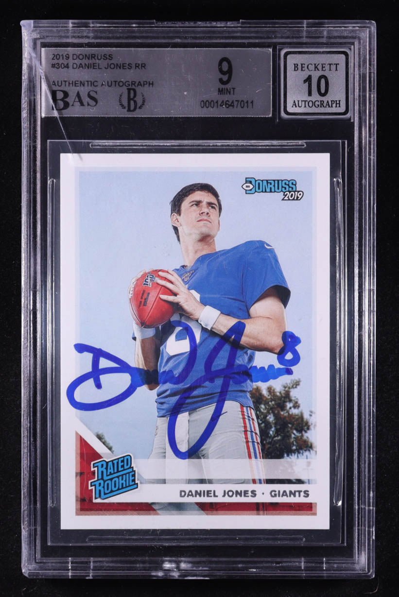 Daniel Jones 2019 Donruss Rookie Card 304 Signed Beckett BAS 9 Auto 10