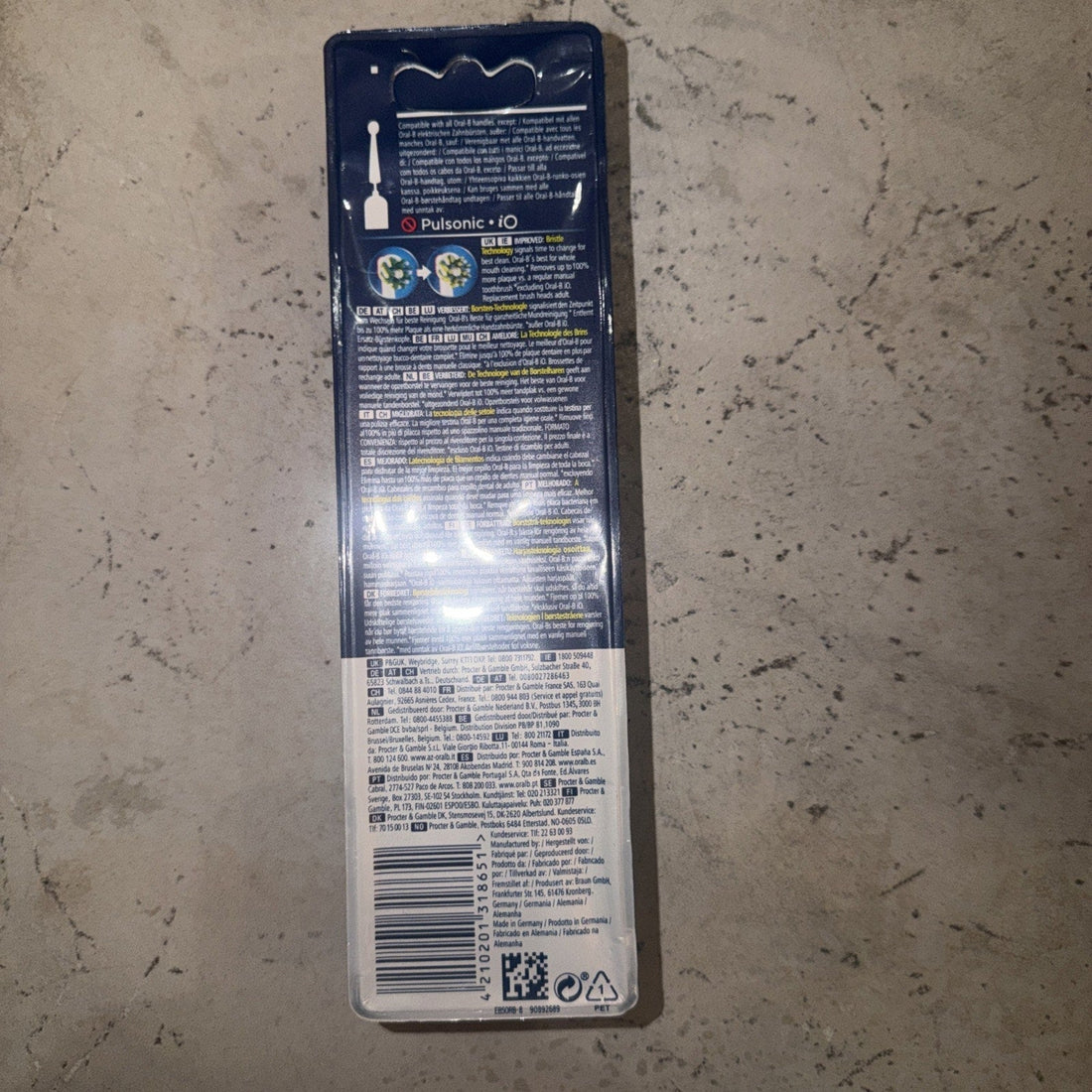 Oral-B Cross Action Electric Toothbrush Replacement Brush Heads - Pack of 8