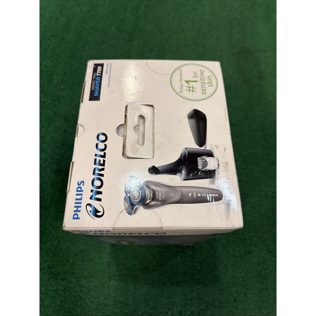 Philips Norelco 7700 Cordless Rechargeable Men's Shaver