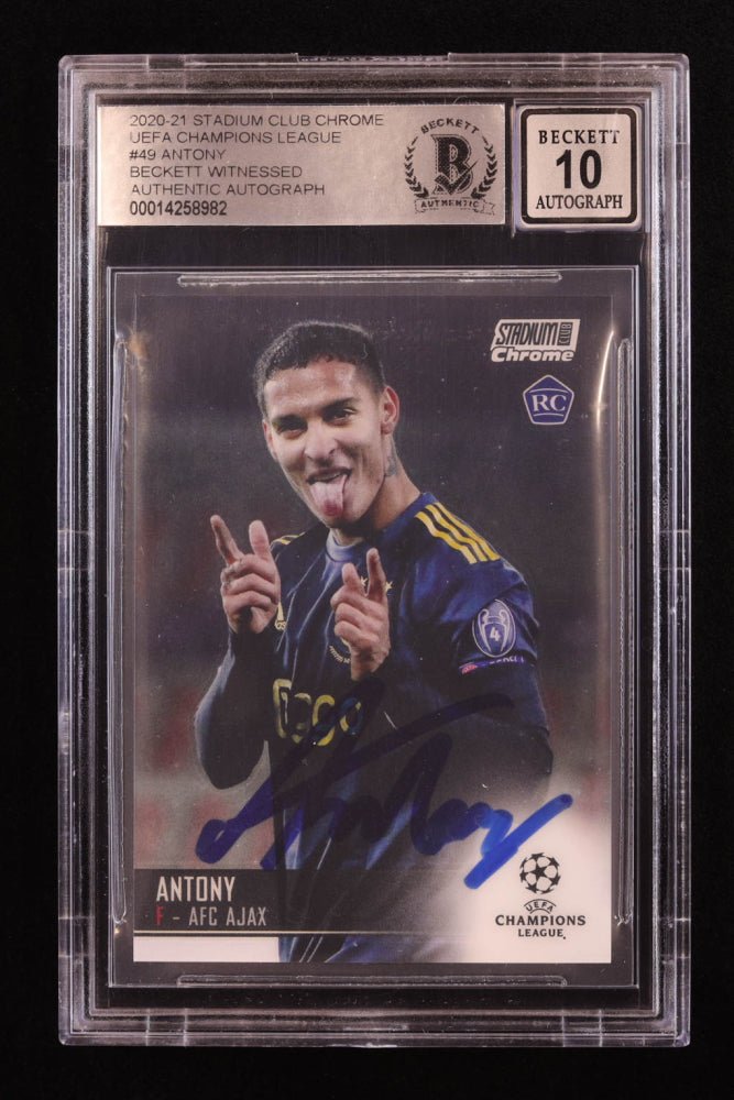 Antony Signed 2020-21 Stadium Club Chrome #49 RC (BGS 10)