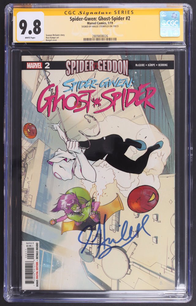 Hailee Steinfeld Signed Spider-Gwen #2 Comic (CGC 9.8)