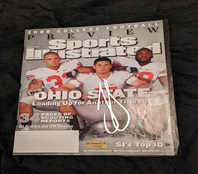 James Laurinaitis Signed Sports Illustrated Magazine (COA)