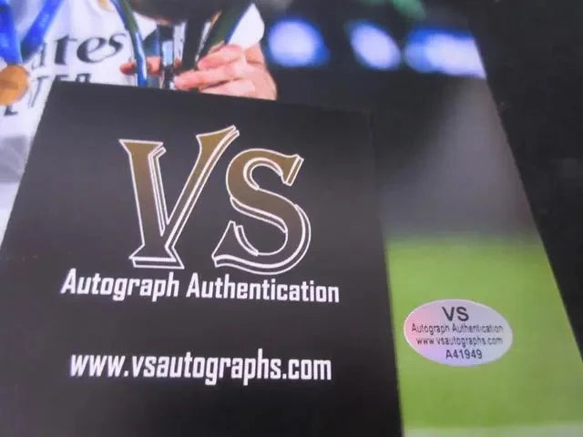 Karim Benzema Signed 8x10 Photo VSA COA