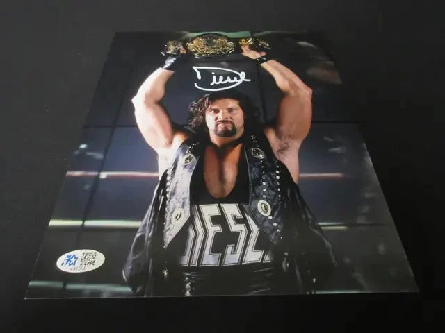 Kevin Nash Signed WCW 8x10 Photo (FSG COA)