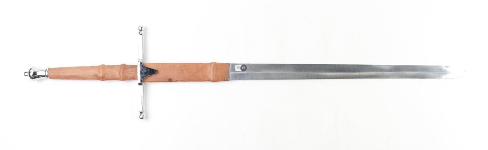 Mel Gibson Signed Braveheart Replica Sword (Beckett)