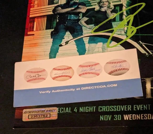Stephen Amell autographed "Arrow"  8x10 photo with coa