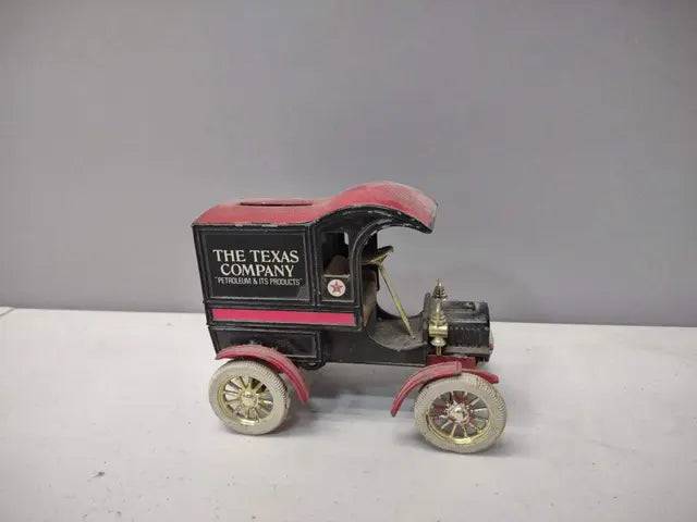 Vintage ERTL Die Cast Coin Bank Replica 1905 The Texas Company